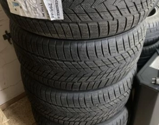 R21 295/40 Зимние
